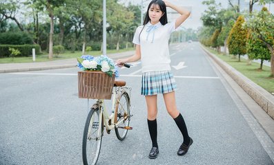 软件视频网站黄色_: 彻底改变格局的新闻，难道不值得我们思考未来？
